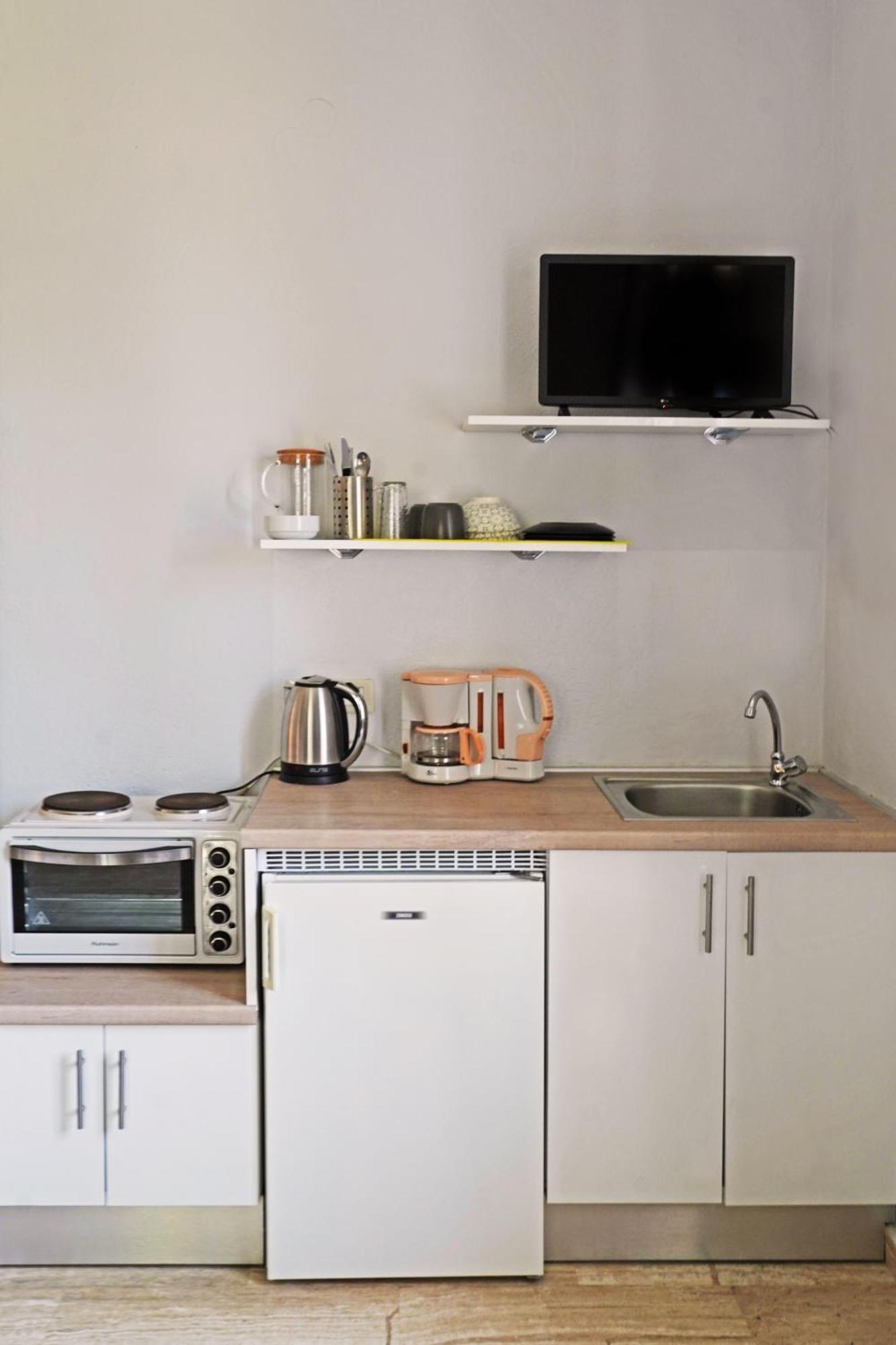 Polas Residencies Aparthotel Kalamata Habitación foto