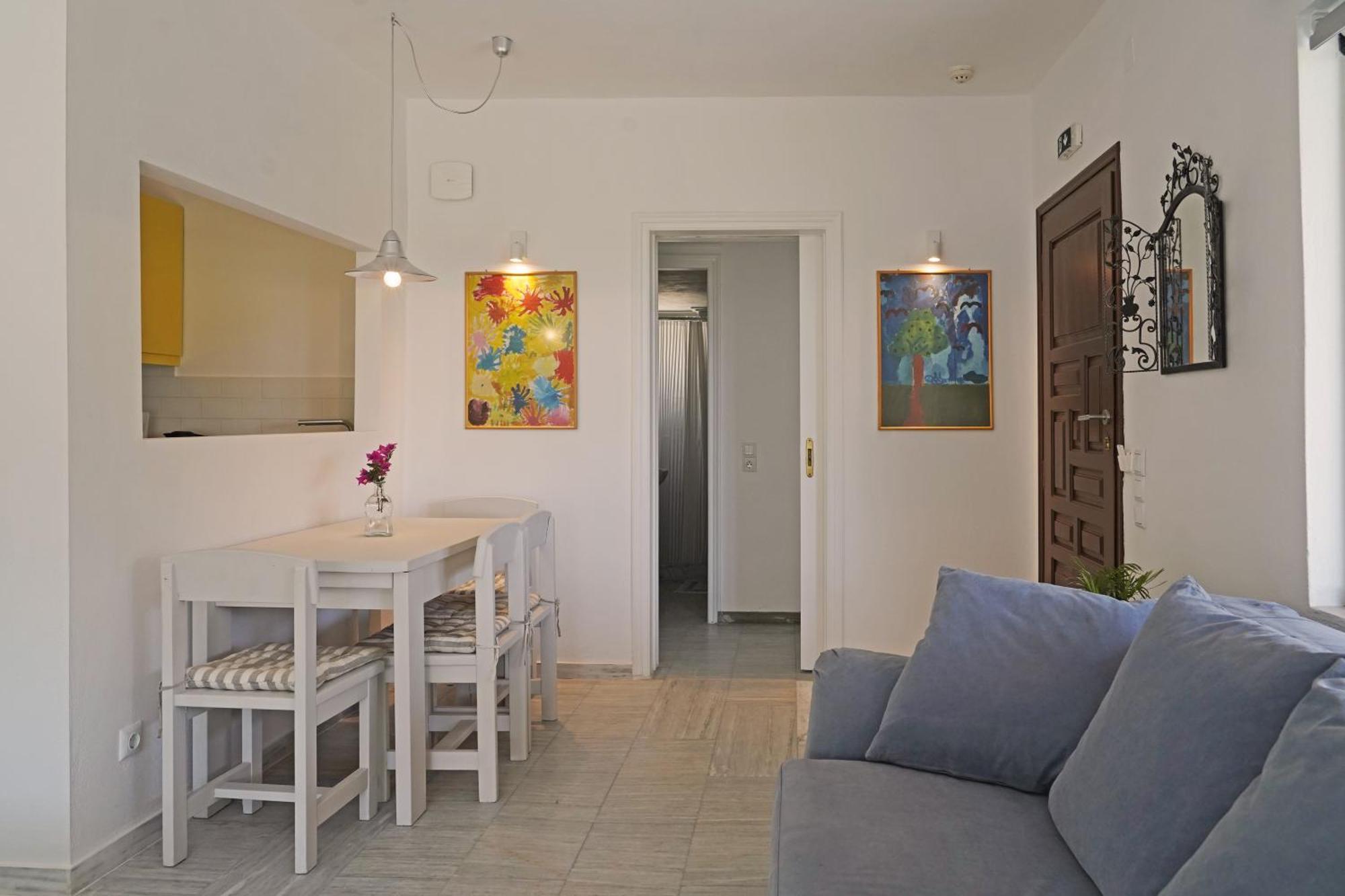 Polas Residencies Aparthotel Kalamata Habitación foto