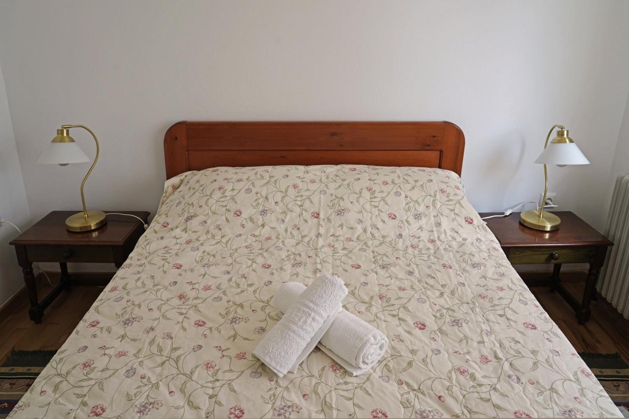 Polas Residencies Aparthotel Kalamata Habitación foto